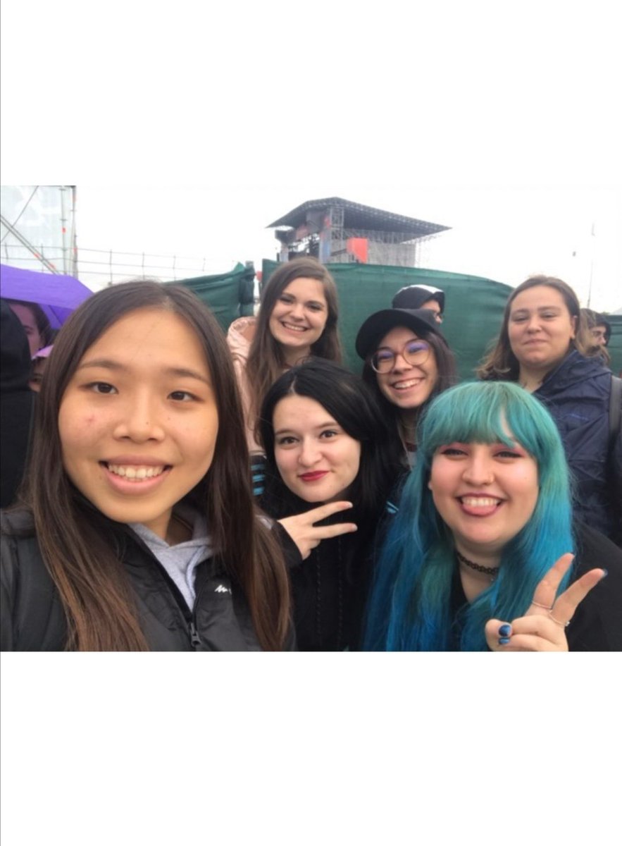 svnflowerlouiss's tweet photo. my #FavouriteLouisMemory is when he performed in Madrid at the CCME. Maybe bc I was there and seeing him for the first time after oned it was magical. also I've met some beautiful girls whom I will go to louis' concerts with. #24daysoflouis @louiesforlouis https://t.co/Xcx0lmHFYS