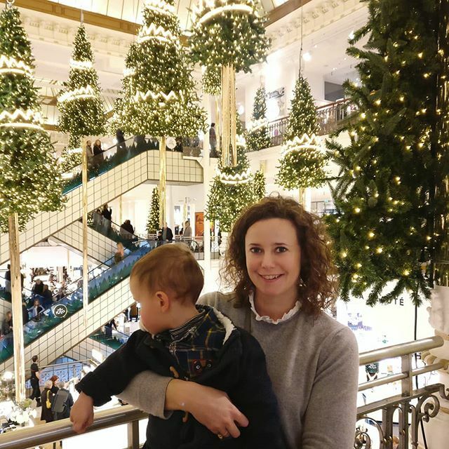 Pluie de sapins de Noël et pluie de magie ✨ 
#noel2019 #noel #lebonmarcherivegauche #christmasdecor ift.tt/395t2H7