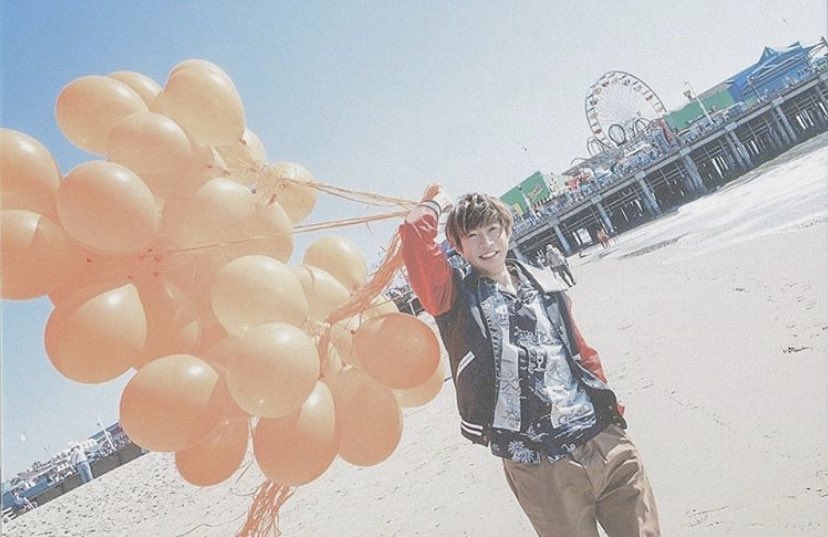 c_cc_ccc_cccc_c's tweet photo. 今日は素敵な日
いつもありがとう
これからもずっ��ありがとう💐
#あいばーすでー https://t.co/yR0Bb8W5OF