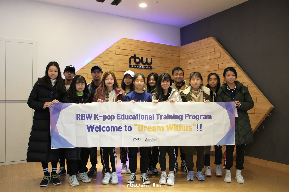 RBWKTRAINING_JP's tweet photo. Dream Withus 20期が始まりました～！
トレーニングの最終日にはStage Trainingも受けたそうです！
本当に楽しみですね！
1月には"Dream Withus" K-POP体験プログラムが開かれますので是非申請してみてください！
https://t.co/JFXAqcIAbg

#韓国オーディション #韓国練習生 #韓国事務所 #kpop https://t.co/wg1ZZOE7cM