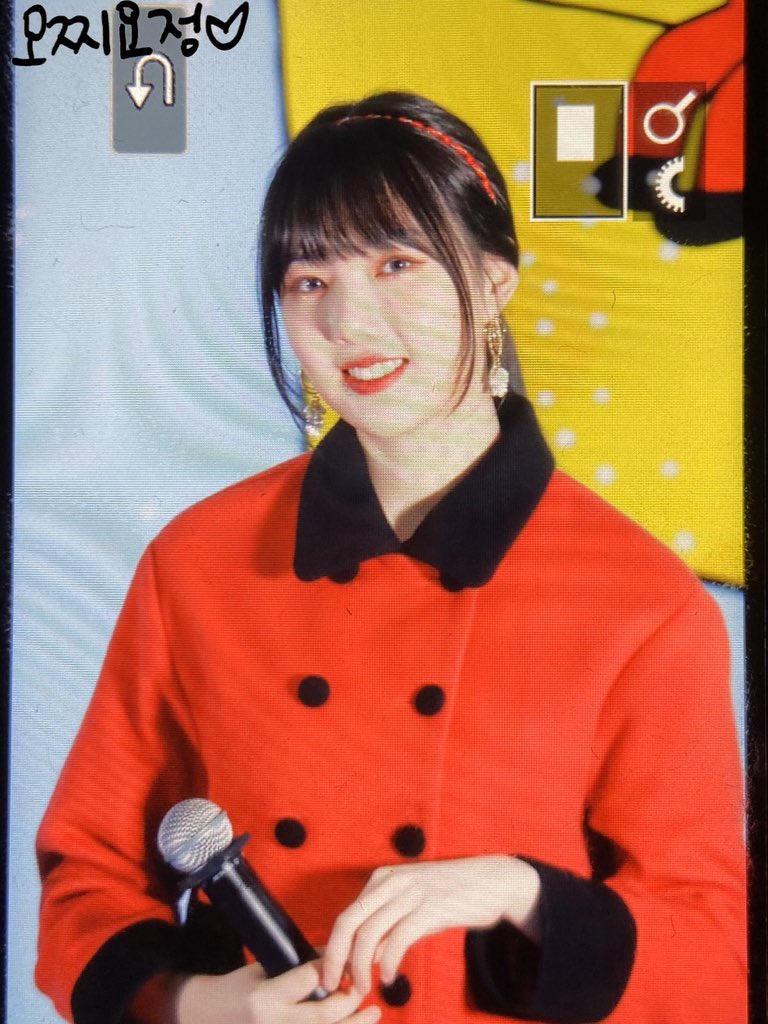 mochifairy0819's tweet photo. 191223 코엑스 프리뷰

#GFRIEND #여자친구 @GFRDofficial  
#예린 #YERIN #정예린 #イェリン https://t.co/2JMLIen6dU