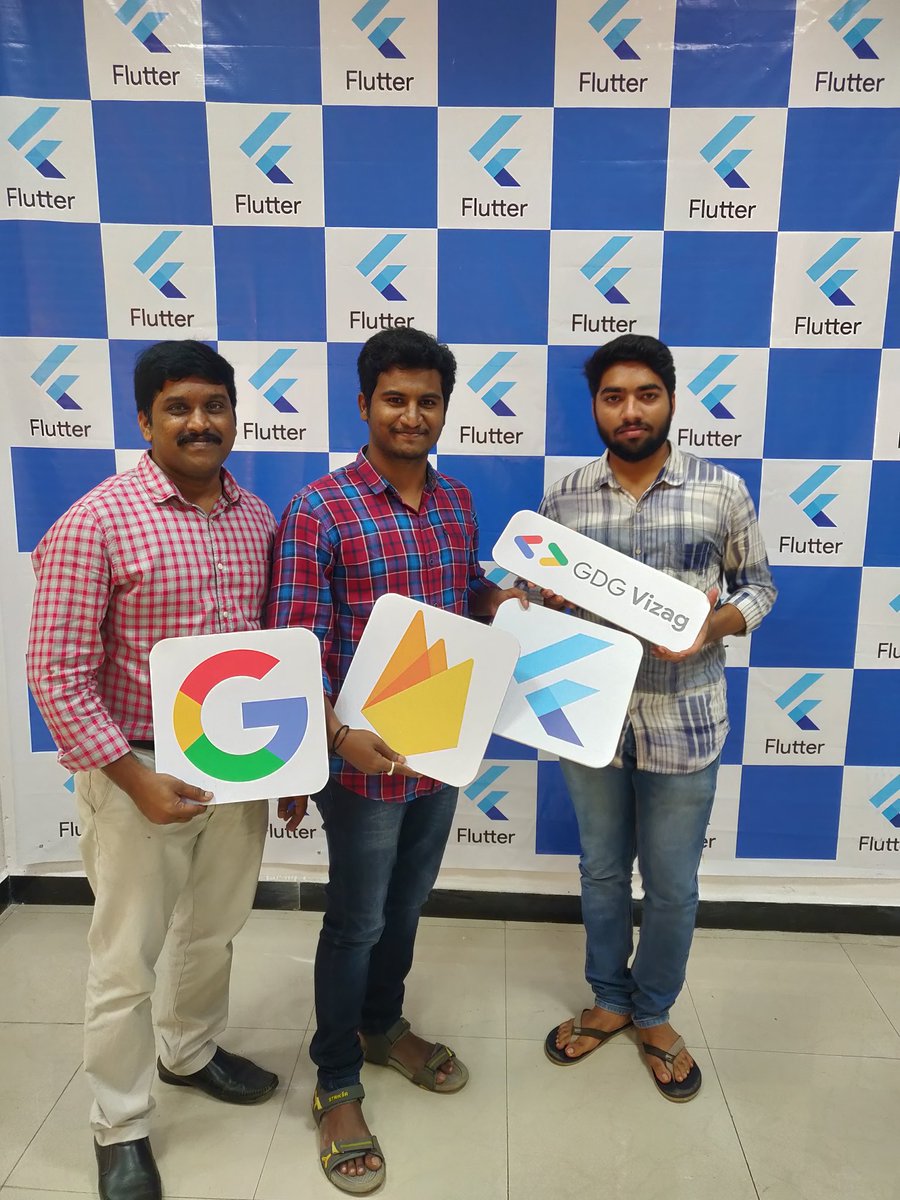 mohanavamsich's tweet photo. Impressed Vizag Students and thanks to @rmadhav9
For making this meetup interactive and well planned
#google #gdgvizag #flutterconnect2019 #flutterinteract2019
@GdgVizag @WTMVizag @FlutterDev @rmadhav9 https://t.co/wn4ety5rGR