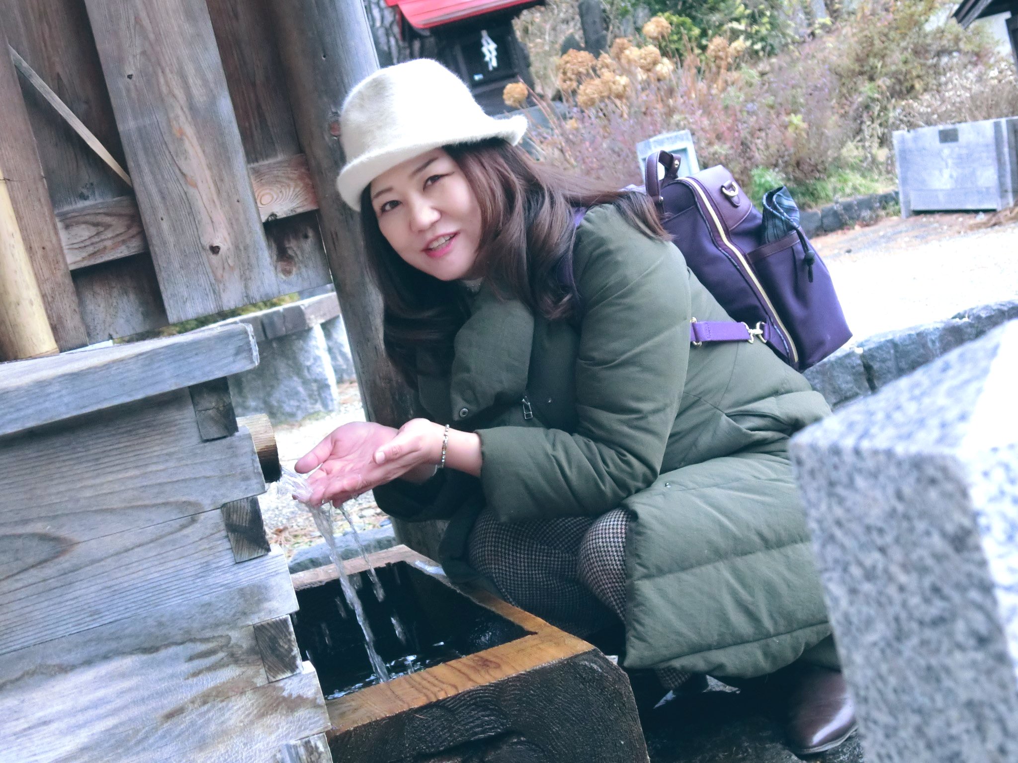 Sa Ku Ra 2 今年は紅葉を堪能して写真が今年中にはツイートが終わりません 最近色紅葉の善さを心から感じ若い頃には感じられなかった感覚に精神的にも成熟して来たなぁと思う今日この頃です 久保田一竹美術館 富士山 奈良井宿 紅葉 ポートレート