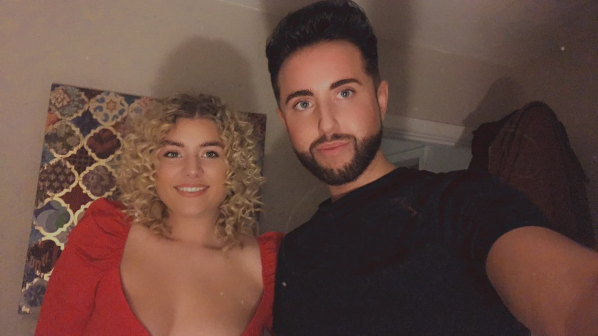 Jonnlewis5's tweet photo. Had the best night on Friday with you ❤️🖤 https://t.co/a82n5VNMhL