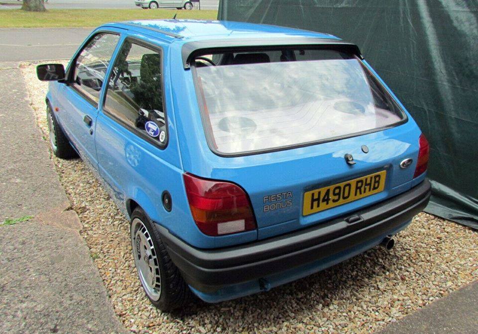 FordsForSale's tweet photo. Ad - 160 bhp MK3 Ford Fiesta with 2.0 Mondeo Blacktop Engine. Details on eBay here --> https://t.co/wS9NBNl3hw https://t.co/9EOGLpY52S