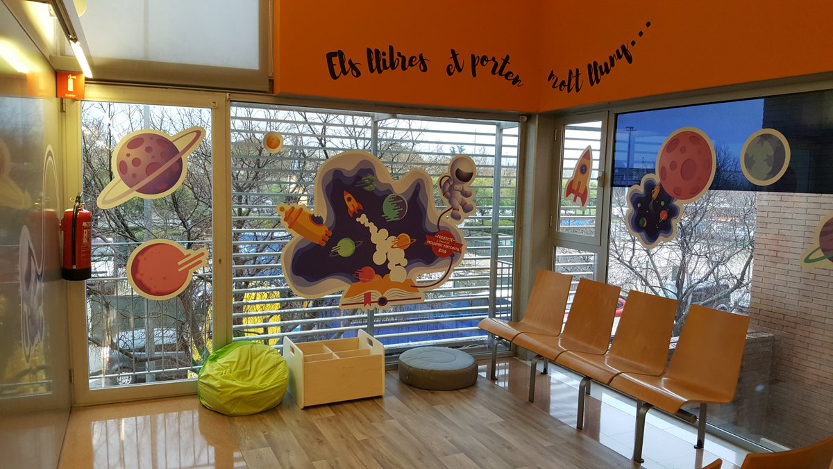 Un dels projectes guanyadors del #PressupostParticipatiu19 va ser la creació de racons de lectura per aproximar els infants als llibres. Una iniciativa treballada conjuntament amb <a href="/bibliotequeSBOI/">Biblioteques de Sant Boi de Llobregat</a> i els CAPs de la ciutat! 📗

❤️ #ParticiPassió #SantBoi

bibliotequesdesantboi.wordpress.com/2019/12/20/rac…
