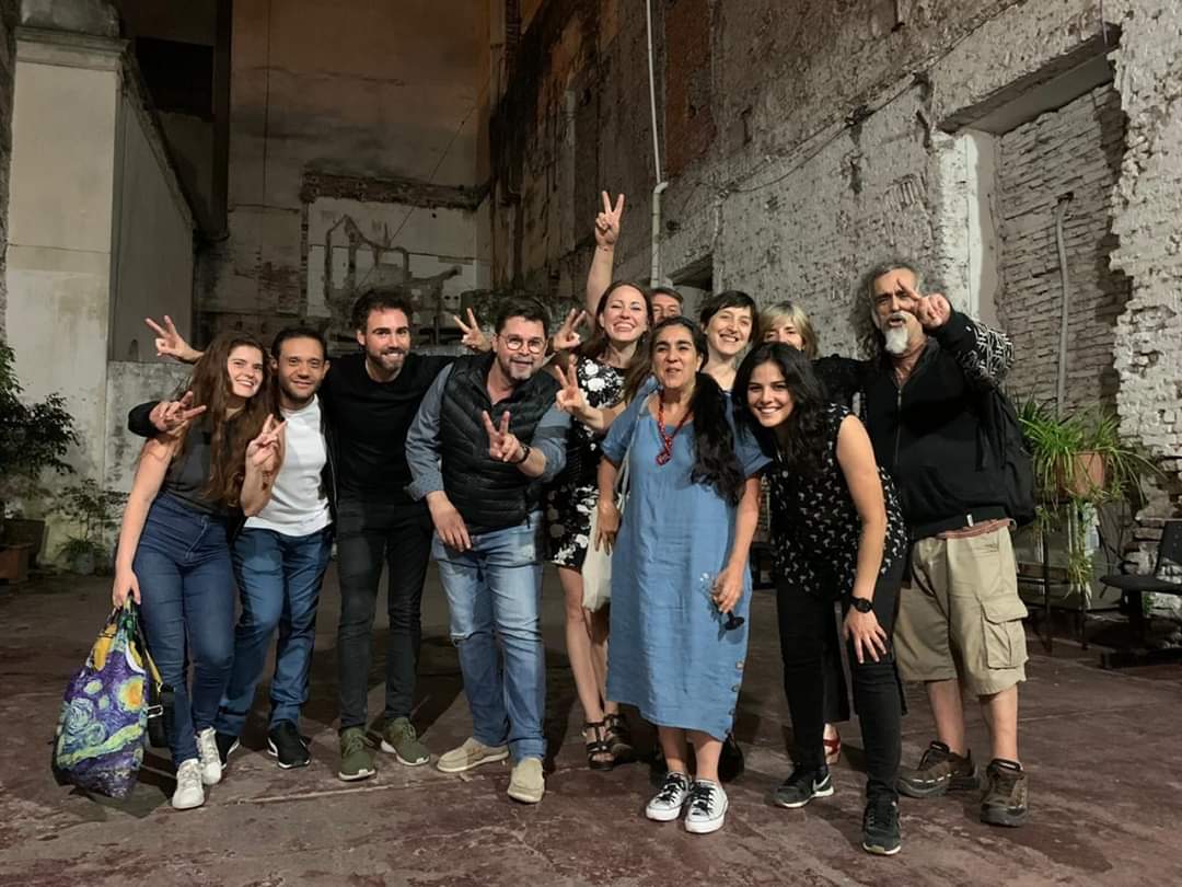 Presentación del libro #ArgentinaHambreyAmor Primer publicación del <a href="/FCPeronista/">Frente Cultural Peronista</a> en la <a href="/manzanaluces/">Manzana de las Luces</a>
.
.
#FrenteCulturalPeronista
#ManzanaDeLasLuces
 #MonicaLabarthe #DiegoDeLuca 
#JorgeCoscia #CarlosCaramello #JuanOlguin #TrancodePollo #GabrielaSennes #ConiBanús #Cultura #Arte