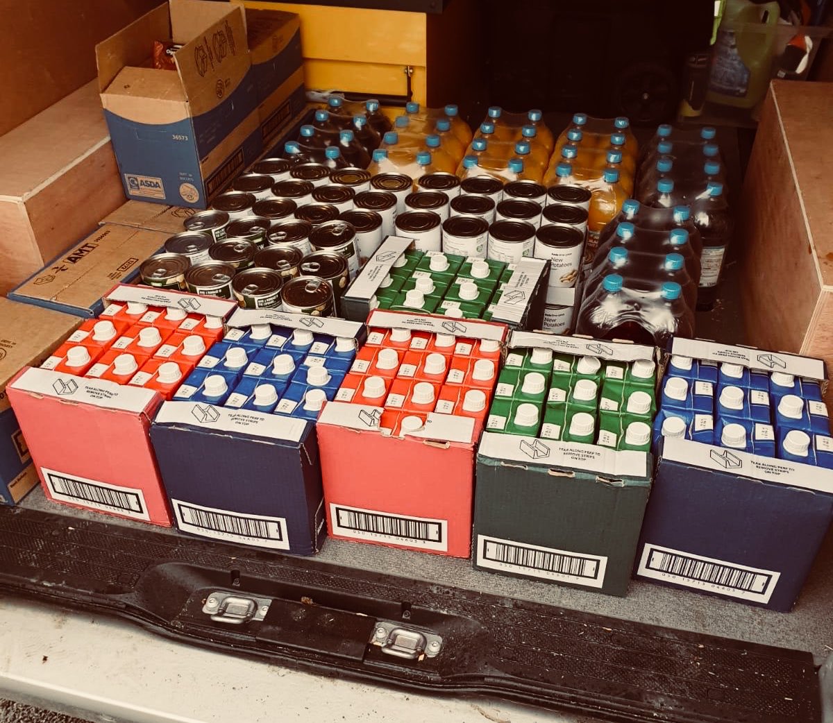 MechanicalFS's tweet photo. Thanks to a generous donation, the #MechFS team have been to purchase groceries which they have now delivered to a Food Bank. We’re hoping this helps make Christmas a bit more special for those who may be struggling.
#teammechfs #givingback #christmas #foodbanks https://t.co/4Of6yBZMTE