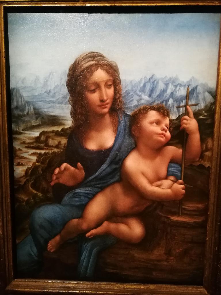 marcfourny's tweet photo. Multitudes de chefs-d'œuvre à l'expo Léonard de Vinci au Louvre. Ici splendide Vierge a l'Enfant (vers 1501) https://t.co/OohV9qn8Gu
