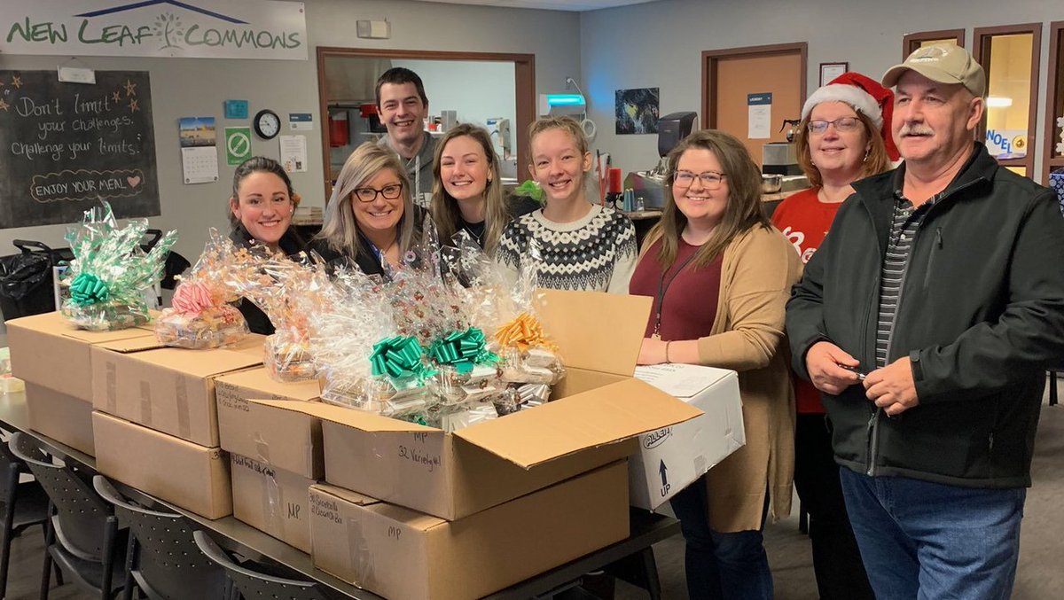 choicesforyouth's tweet photo. Big thanks to Martek for their tasty donation of cookies 🍪 Treats like these are always appreciated as we share the spirit of the season with youth across our programs 🍬 #GiveHome #Grateful https://t.co/D7Gdu5mpK4