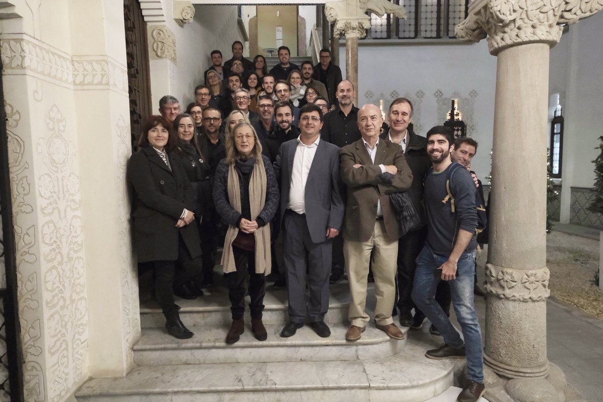 ColpisCat's tweet photo. El #Colpis ha canviat de nom. A partir d'ara utilitzarem el nom Col·legi de Professionals de la Ciència Política i de la Sociologia. 🎥🎥T'ho expliquem en aquest vídeo on t'informem de tot el que hem fet en els darrers #30anys i el que seguim fent.
https://t.co/IeJYYSLLwa https://t.co/Ok3JrE1dLh