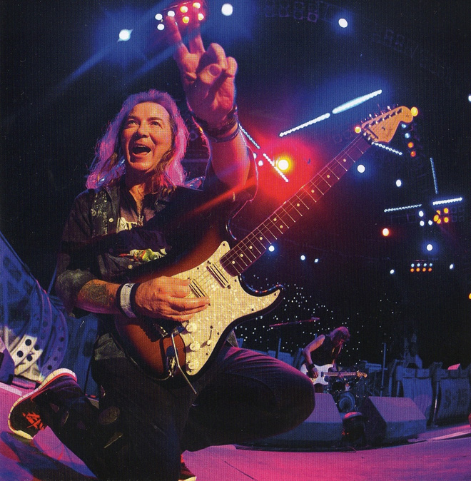 Feliz Cumple Dave Murray! Happy Bday Dave Murray!  