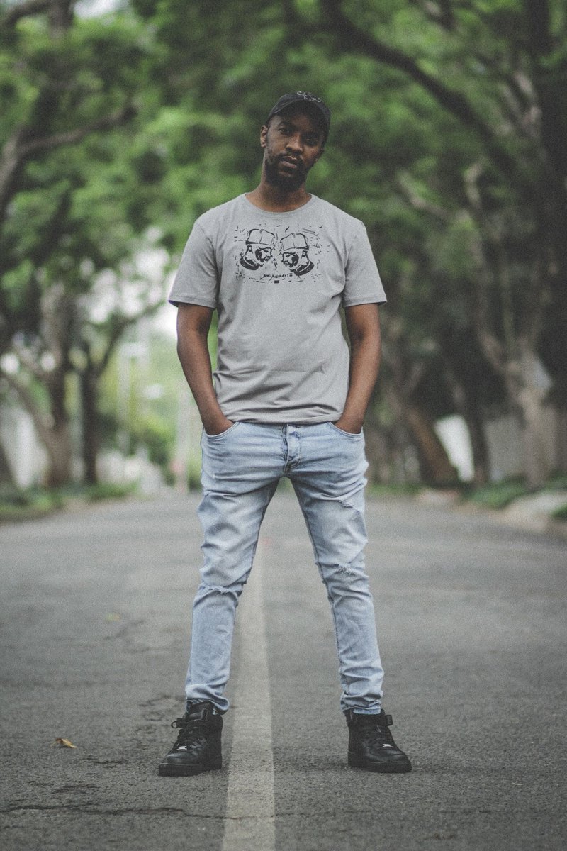 Maz_G_kbg's tweet photo. In the streets with my #BBM2Apparel

Halla at @AyaQha for the 🔌 https://t.co/2aT8DDsFVi