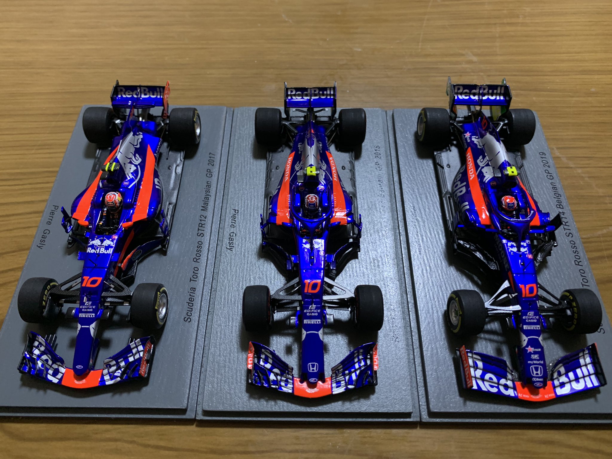 Psy 116ronson スパークのstr14きたぜヘイヘイ やっぱり本家よりコッチのカラーリングが好きだ ガスリーくん 来年は正念場だぞ ピエールガスリー トロロッソ トロロッソホンダ Hondaf1 スパーク ミニカー Str14 T Co Dgumpkqwxj