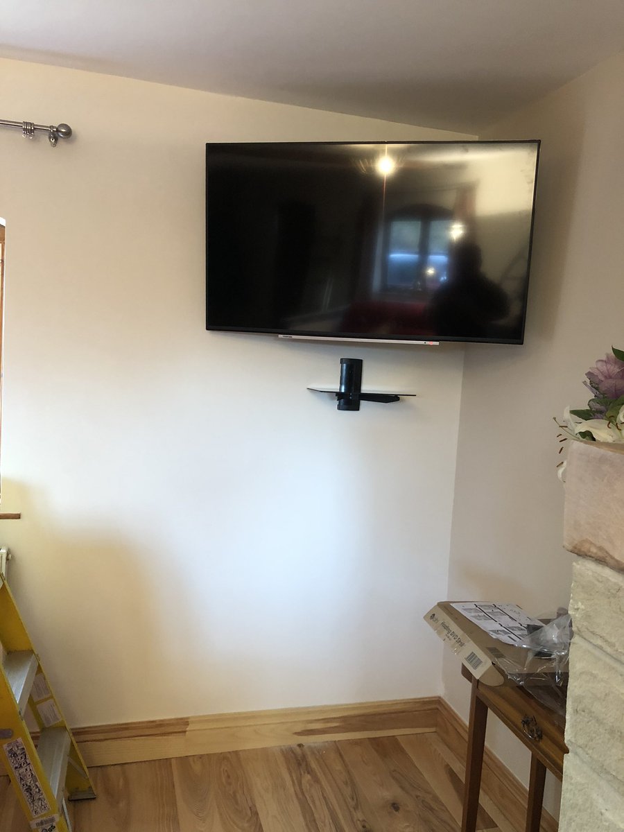 Customer asks now you got sockets in for tv you couldn’t just put it up could you