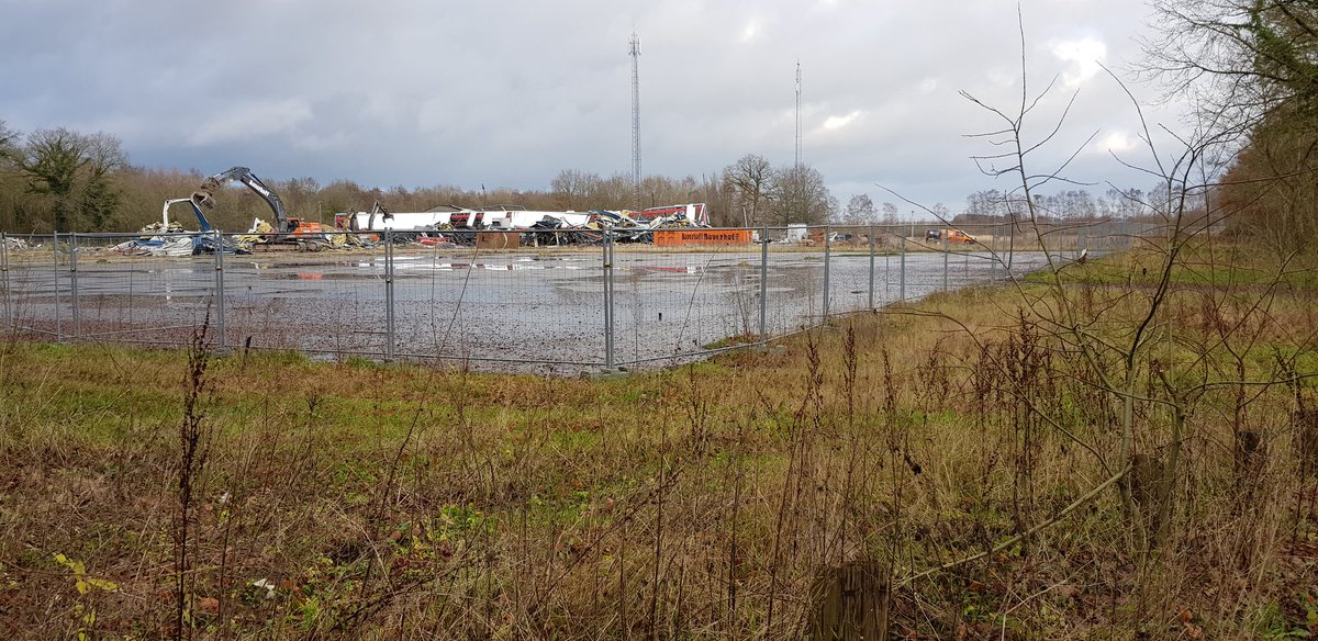 KDTynaarlo's tweet photo. Veel definitiever kan het niet worden met #PBH hier in #Zuidlaren. https://t.co/9DO5iztJuD