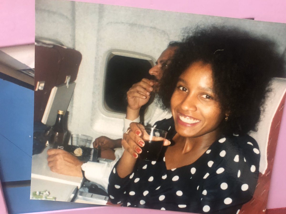 Jacquel42937781's tweet photo. 1990 Flying home from Spain 🥂 x #journaling https://t.co/5MfFrP44y4