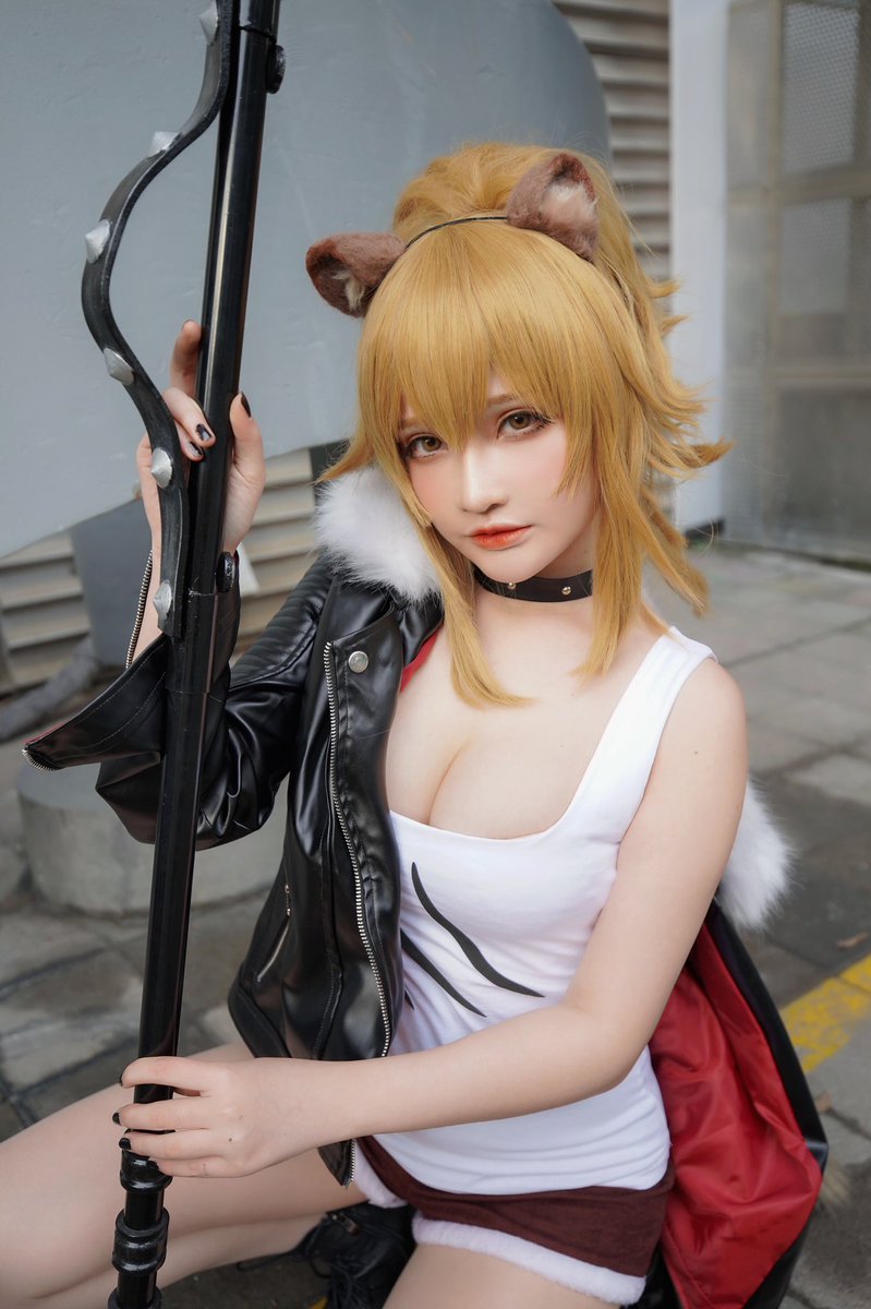 #Cp25 #Arknights #cosplay #cos #明日方舟 
中国の漫展

モデル：@senyamiku0 

こねは 谁ですか　どても 綺麗です
ヽ(｡ゝω・｡)ﾉ https://t.co/tdjYxqsYpC