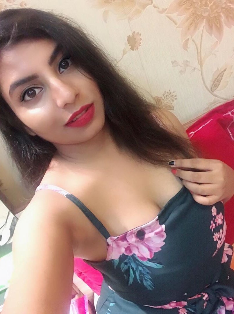 beauty19smale's tweet photo. ❤️❤️❤️❤️❤️❤️❤️❤️❤️❤️❤️
#arbita 💘 #hot #Selfie https://t.co/ja03VvHDci