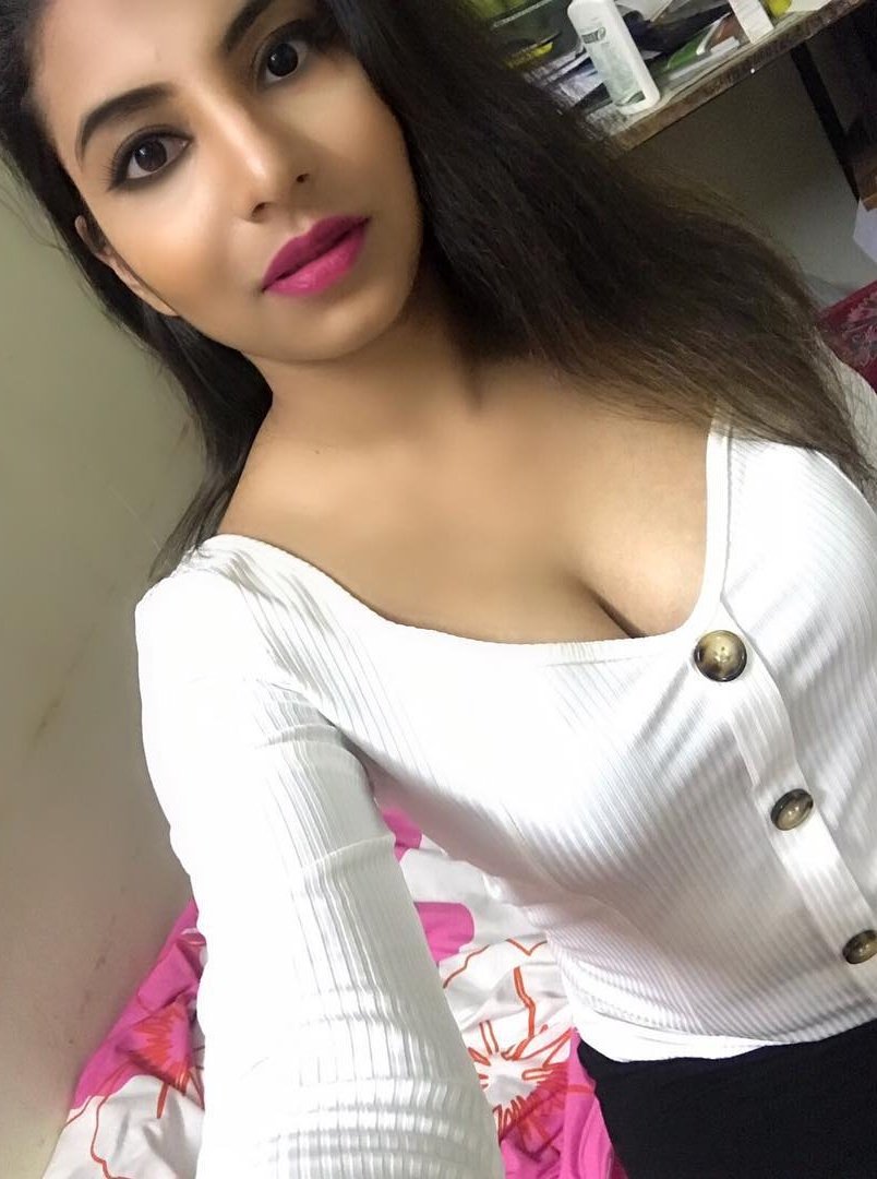 beauty19smale's tweet photo. ❤️❤️❤️❤️❤️❤️❤️❤️❤️❤️❤️
#arbita 💘 #hot #Selfie https://t.co/ja03VvHDci
