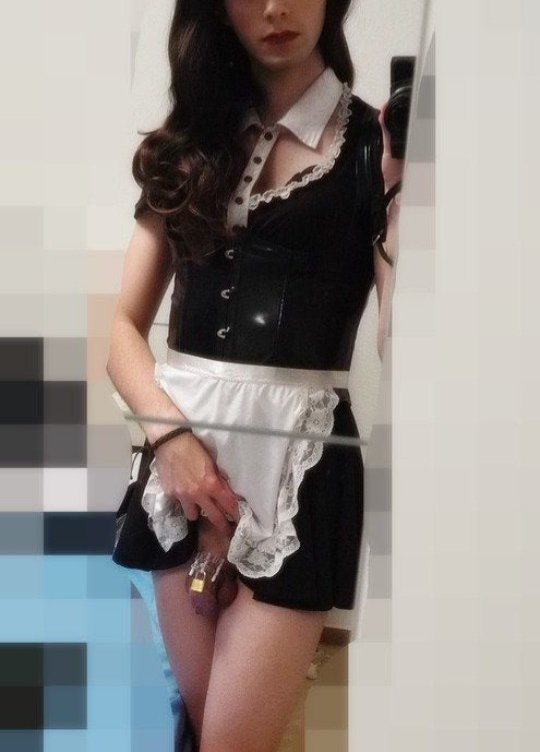 Sensual shaved maid daddy