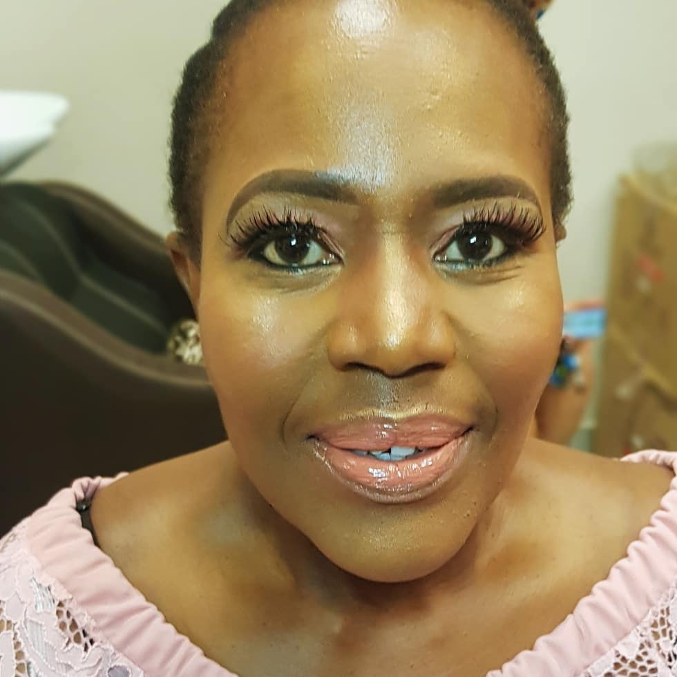 TouchofBree's tweet photo. Mama Thando looking ever so Pretty in Pink๐
#touchofbree #makeupartistingauteng #gautengmakeupartist #gautengmua #vaalmakeupartist #vaalmua #joburgmakeupartist #prettyinpink #pinkmakeup #pinklips #makeupideas #makeupforwomenofcolor #facebeat #beforeandafter #GirlTalkZA https://t.co/JppoIZq2bF