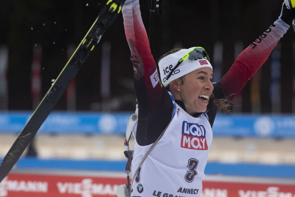 biathlonworld's tweet photo. Here's 🖐️ points we have drawn from the last weekend of #biathlon from 2019. Including @IBU_CUP and @IBU_Junior topics, as well as #ALGB19: https://t.co/REIBYsniXE https://t.co/zPsMC9aOLP