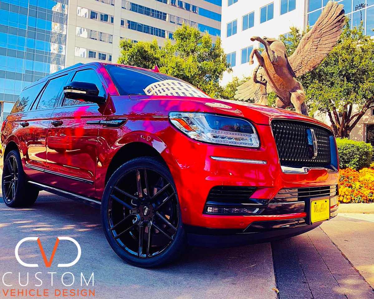 CVDAuto's tweet photo. 2020 Lincoln Navigator with Custom Blackout Package! (24” Gloss Black Status Titan wheels & 305-35-24 Vogue Signature V Tyres)
#2020 #Lincoln #Navigator #LincolnNavigator
#Statuswheels #Voguetyres #SignatureV
#CVD #CVDauto #CustomVehicleDesign https://t.co/QP3YlXjzdX