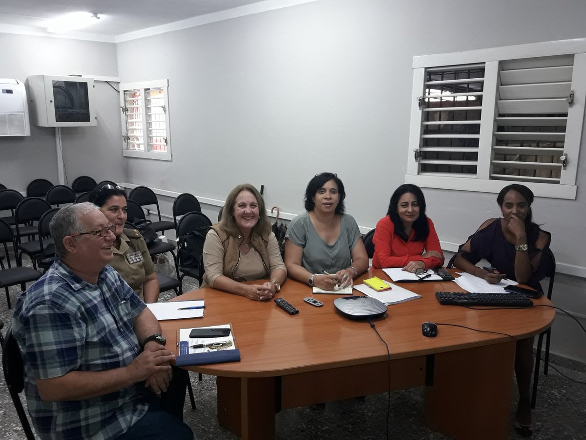 OGAmbienteCuba's tweet photo. Se desarrolla reunión del grupo trabajo creado para la atención preventiva  a posibles arribazones de sargazo a Cuba. Se analiza prototipo de máquina para su recogida desarrollado en Holguín y propuesta de valoración de daños ambientales @citmacuba @adiunah https://t.co/RXZUINW5CC