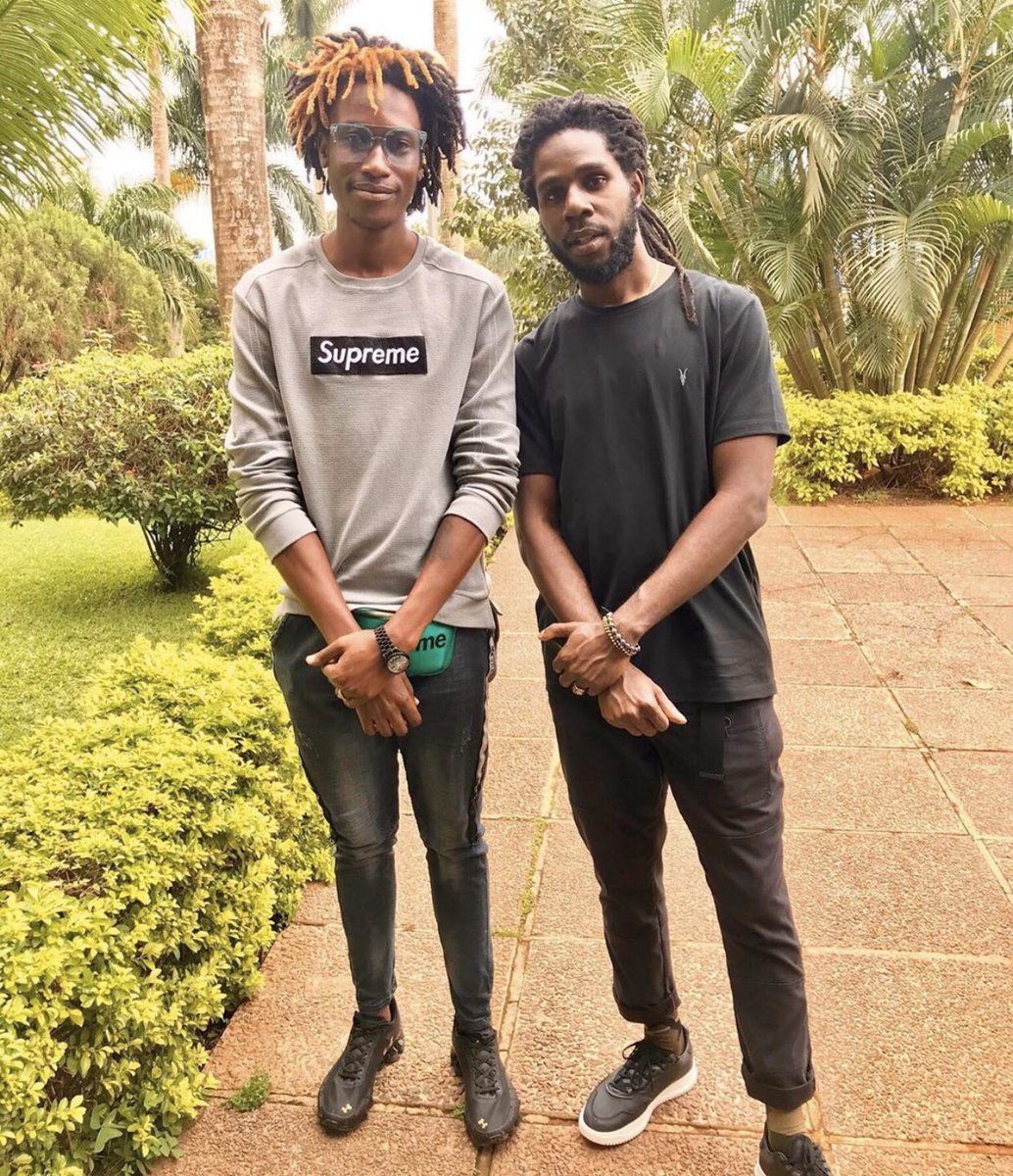 ElimuTroy's tweet photo. Top4 #2k19  
Blessings all pon mi life and
Me thank God for di journey, di earnings a jus fi di plus 
Gratitude is a must 🙏🏽 #Top42019 https://t.co/ynUcw2pfJU