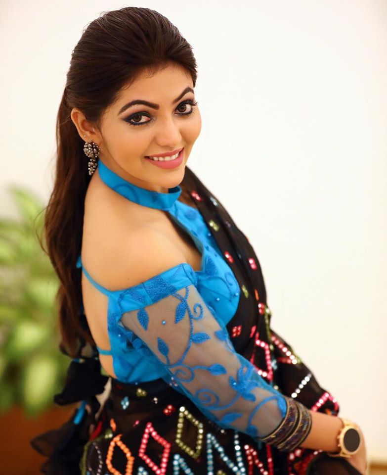 Cinehitzdotcom's tweet photo. Gorgeous Actress #AthulyaRavi Cute Photos😍😍😍
#TamilActress #athulyaofficial https://t.co/LEr1Rr4gGD