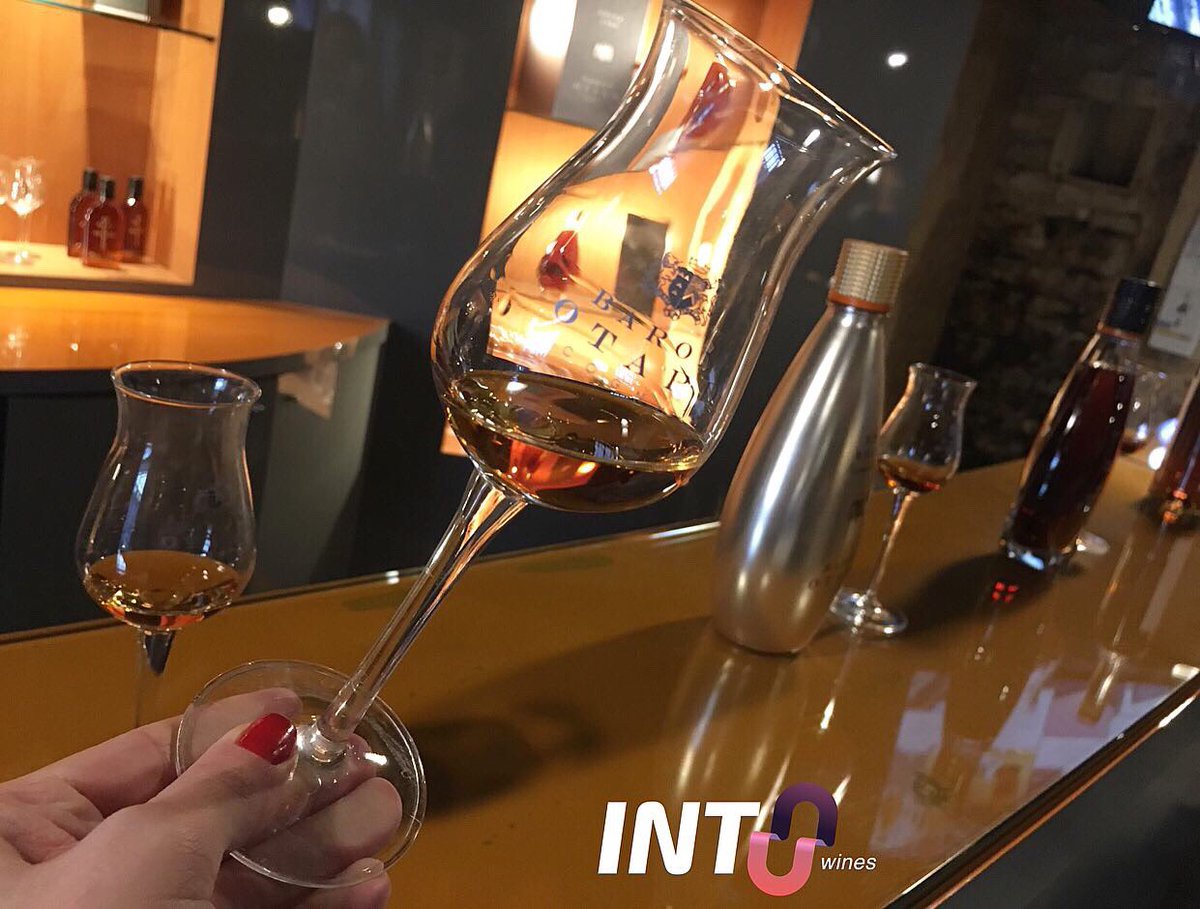 INTO_wines's tweet photo. #RoyalChateaudeCognac, a historic monument, birthplace of François I king of France and home of the Cognacs Baron Otard #cognac #France https://t.co/EdqEGTUIB0