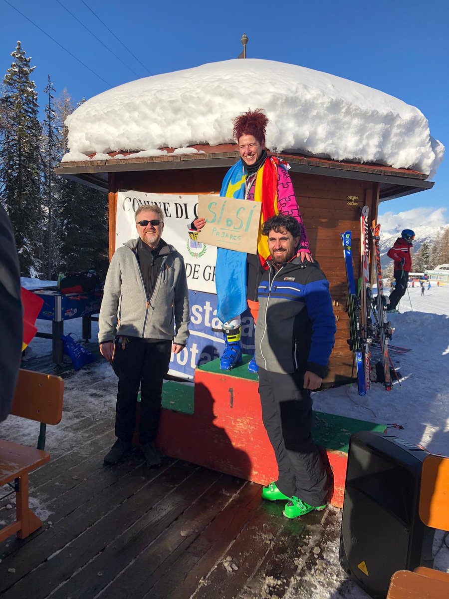 ⛷ 🏆 ¡Éxitos españoles en la Masters Cup <a href="/fisalpine/">FIS Alpine</a> de Pila (Italia)! 

💪🏼 Podio 🥇 #RocioCarbajal y 🥈#PepoBarreiro

¡#Spainsnow!