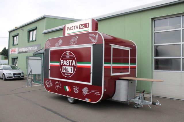 StreetFoodRpt's tweet photo. USED PASTA #FoodTruck #StreetFood Trailer only 32.780€ plus VAT if applicable. 
“Made in Germany” and suitable for use in the #EU &amp; #UAE
Email: glen@foodtruckkings.com for more information. https://t.co/H3KgABBwRq