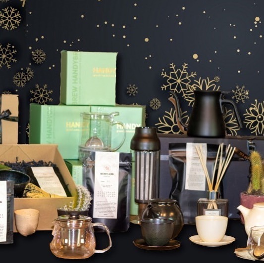 Also open for drinks 🍵 and teagifts 🎁 on the 25th and 26th💚🌿 ift.tt/2ZeD18K