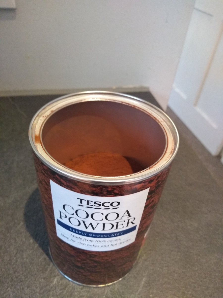 LNeedlecraft's tweet photo. @Tesco why is this newly opened cocoa only half full? If you want to sell this amount then package it accordingly. This false packaging only leads to disappointed customers. #toomuchpackaging #tescopackaging https://t.co/5RlNgaUqwq