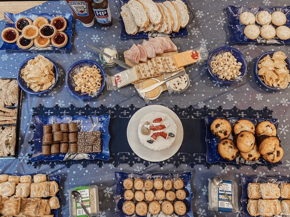 DMNdesignbuild's tweet photo. It's beginning to look a lot like Christmas and we're getting in the spirit here at DMN 🎅🏻🎅🏻

For some of the team that are in today we've enjoyed a festive fuddle and given out some fabulous prizes in the raffle! What a spread!

#DMNdesignbuild #designbuildexhibit #ItsChristmas https://t.co/hqPl1Y1FZf