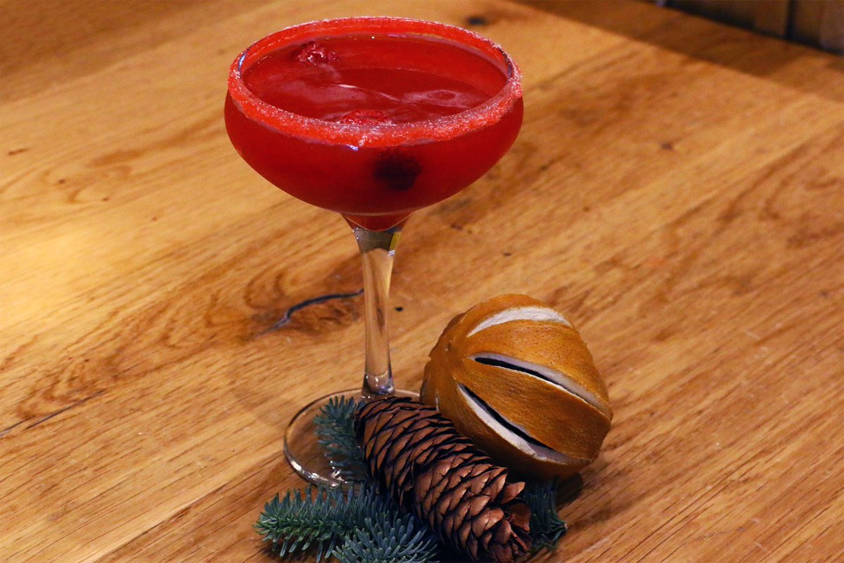 It's beginning to look a lot like cocktails... 🎵🍹

The Christmas Cocktail is the perfect tipple to get you feeling merry! Lashings of sloe gin, shaken with raspberries and a little sugar, topped with bubbly Prosecco! 🎅