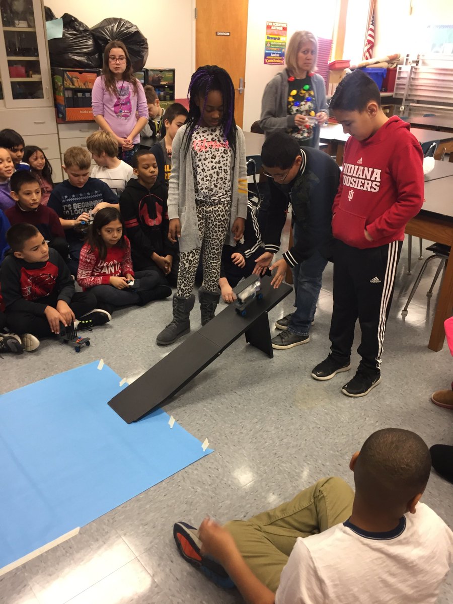 MsBazant's tweet photo. PLTW Photos - Collision Unit https://t.co/8izNrJgyrZ