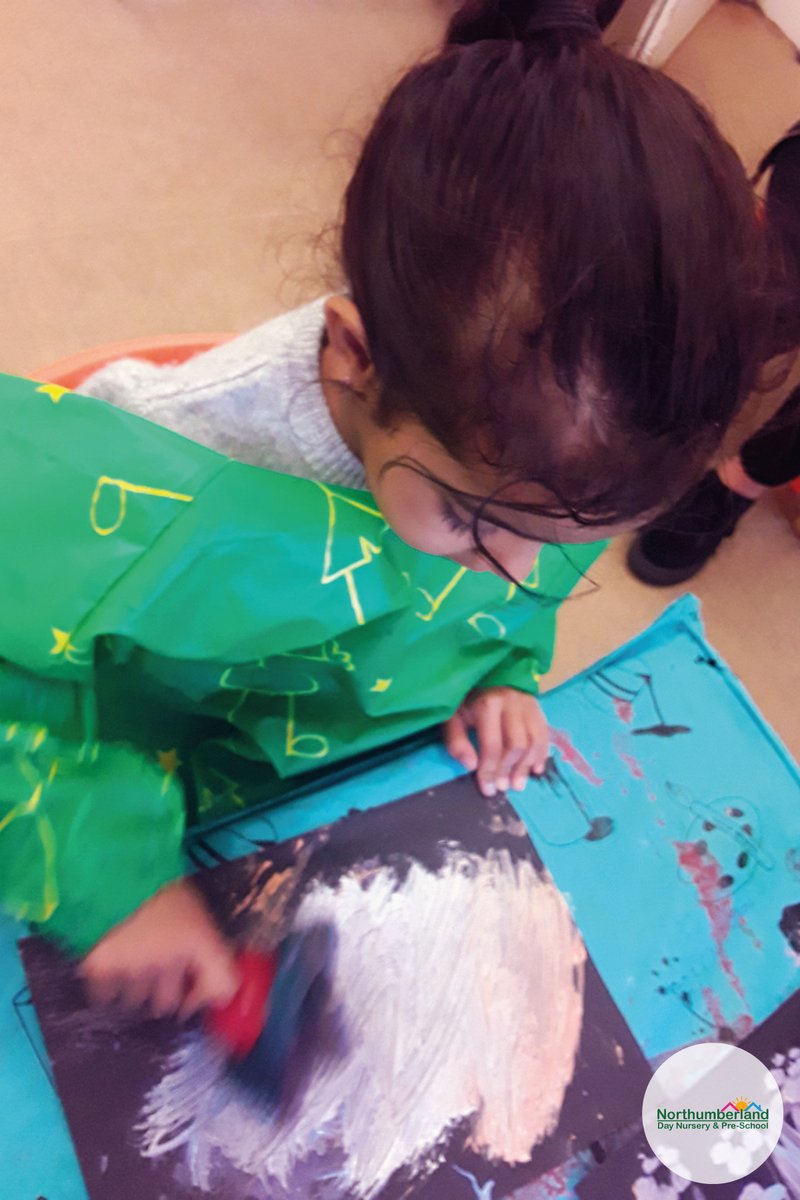 CCLnurseries's tweet photo. Today, Pioneers and Pre-School have had lots of fun making firework pictures for the new year!

#Northumberland #daynursery #preschool #Pioneers #playing #learning #fireworks #artsandcrafts #NewYears #CompleteLearning #childcare #CompleteChildcare#completechildcare https://t.co/sWKzncl8aZ
