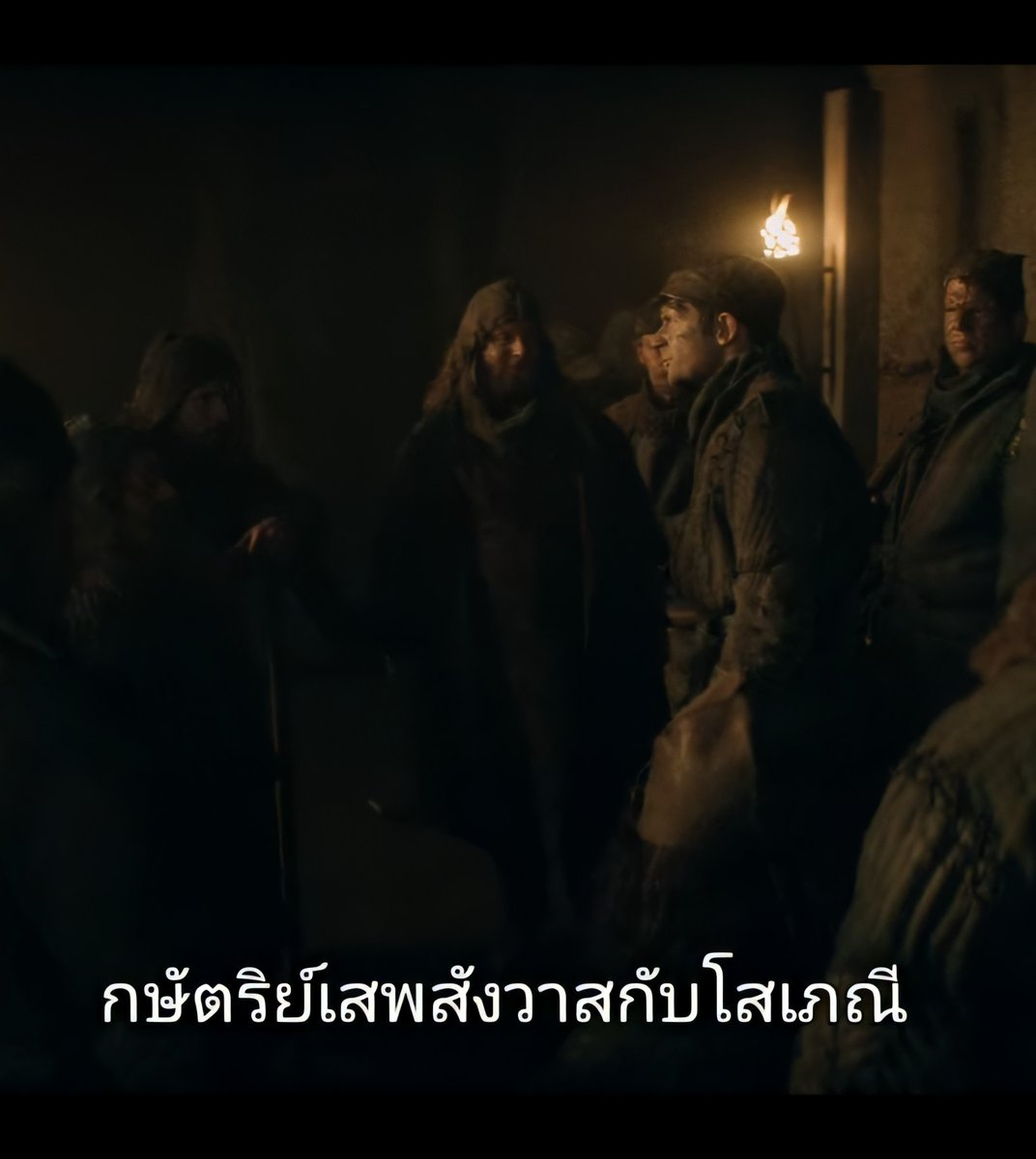 นิรนาม_ tweet media