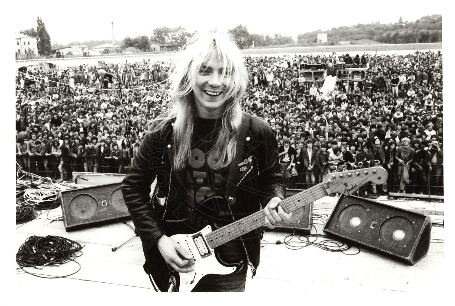 Happy 63rd birthday Dave Murray(Iron Maiden) 