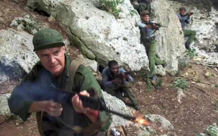 BHS17's tweet image. LCB 2  Hermoso homenaje a la historia de #Cuba .Desde  1959 hasta 1965 pasaron por  46 bandas más de 800 alzados, la situación de Matanzas fue muy compleja y en la actualidad una historia desconocida . #TenemosMemoria  Muy buen primer capítulo #Felicidades 🇨🇺🇨🇺🇨🇺