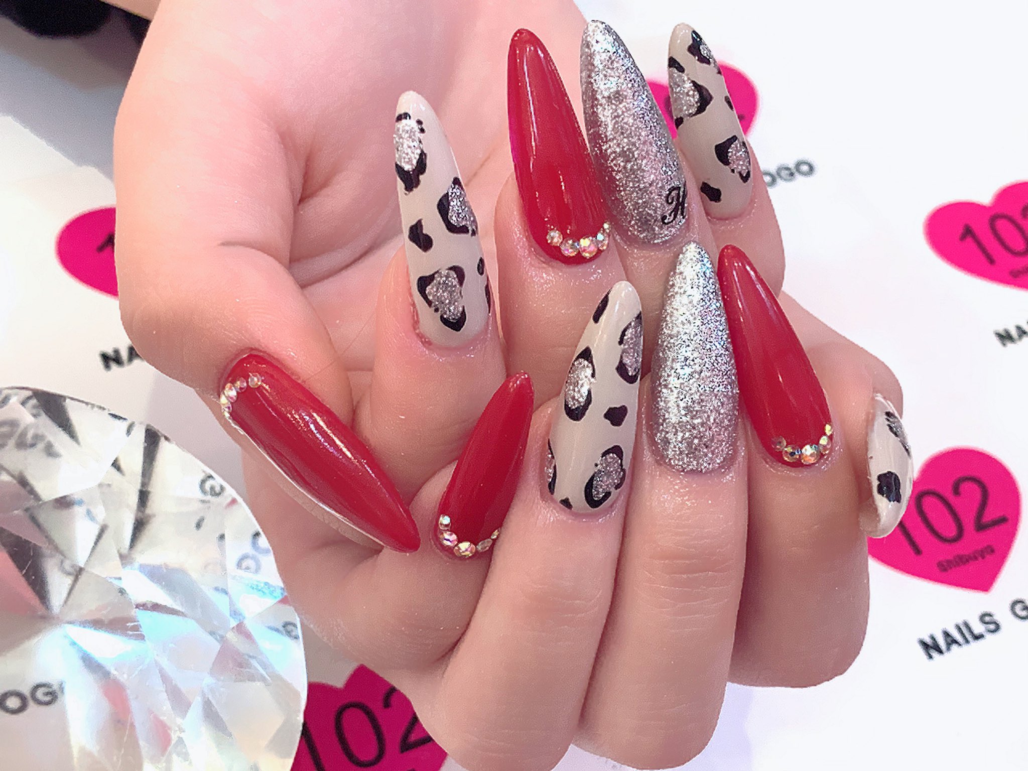 Nailsgogo على تويتر 渋谷センター街 ネイルサロン 03 5728 4343 こんにちは ご紹介 ネイルは 冬ネイル レオパードネイル ヒョウ柄ネイル お待ちしてます 渋谷ネイルサロン 渋谷ネイル スカルプネイル ネイルデザイン やり放題 フット