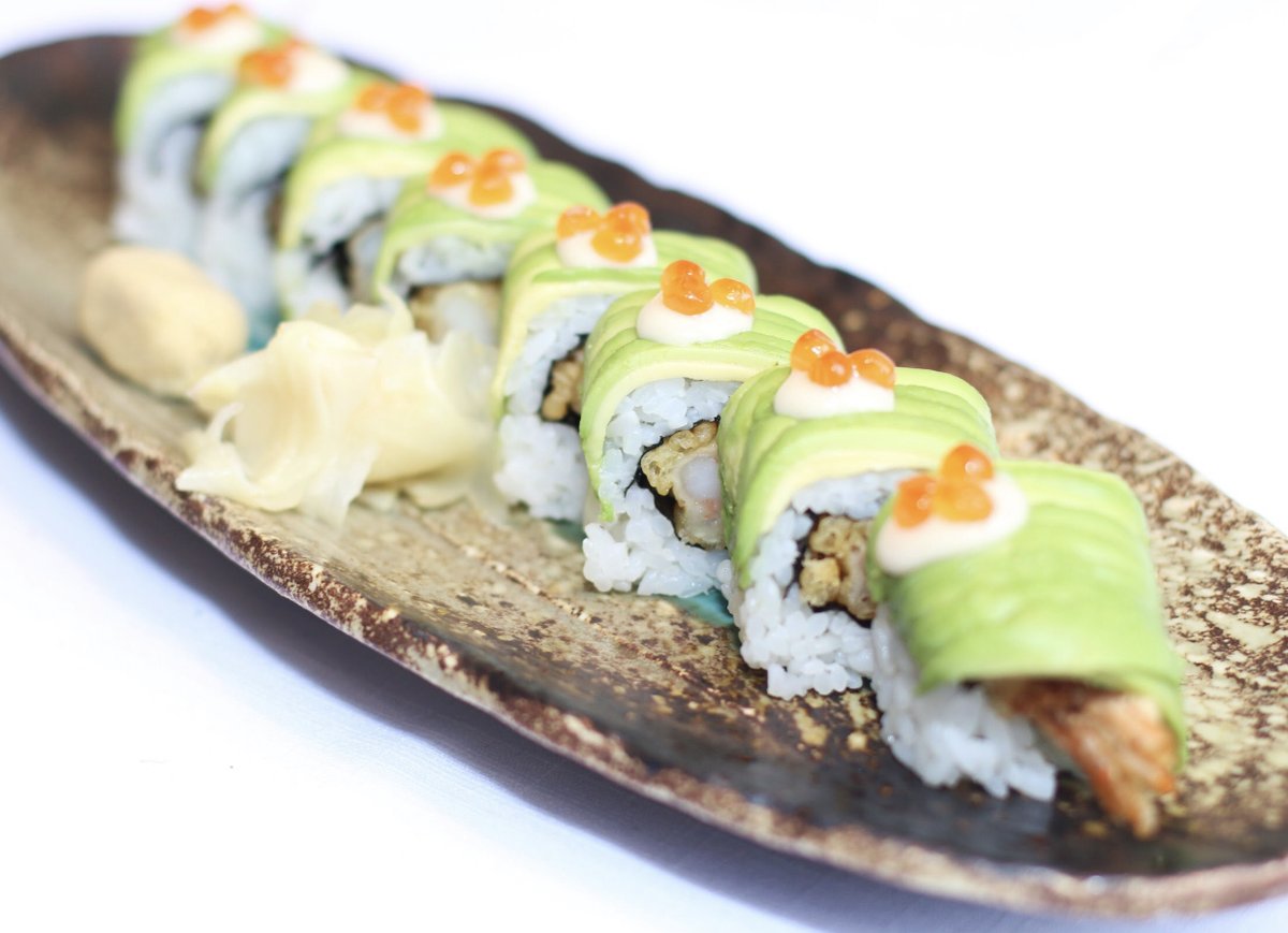 SushiRobataLDN's tweet photo. If you’re running around between holiday festivities, our sushi boxes and platters are the perfect grab and go item for a healthy lunch, or as a special treat to bring to a holiday gathering ❄️ we can’t wait to see you! https://t.co/jo0kprORpl