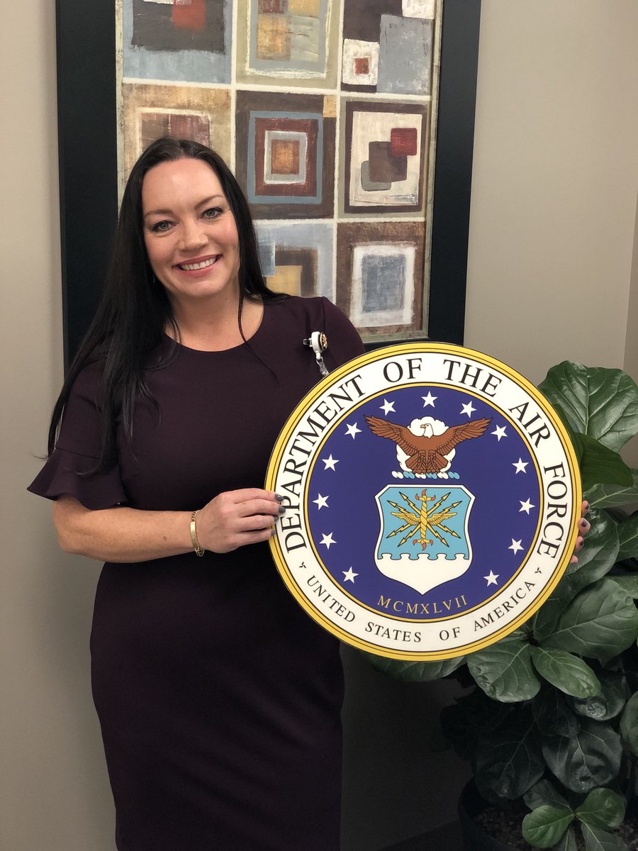 KellyFPifer's tweet photo. Happy #MilitaryMonday!  Today we recognize Kelly McKibben-Fry for her service in the Air Force &amp; the great administrative support she provides to Physician Talent Acquisition @NCHCareers. Kelly received the Airman of the Year Award. Thanks Kelly for your service!#airforce https://t.co/wuU8ychZTf