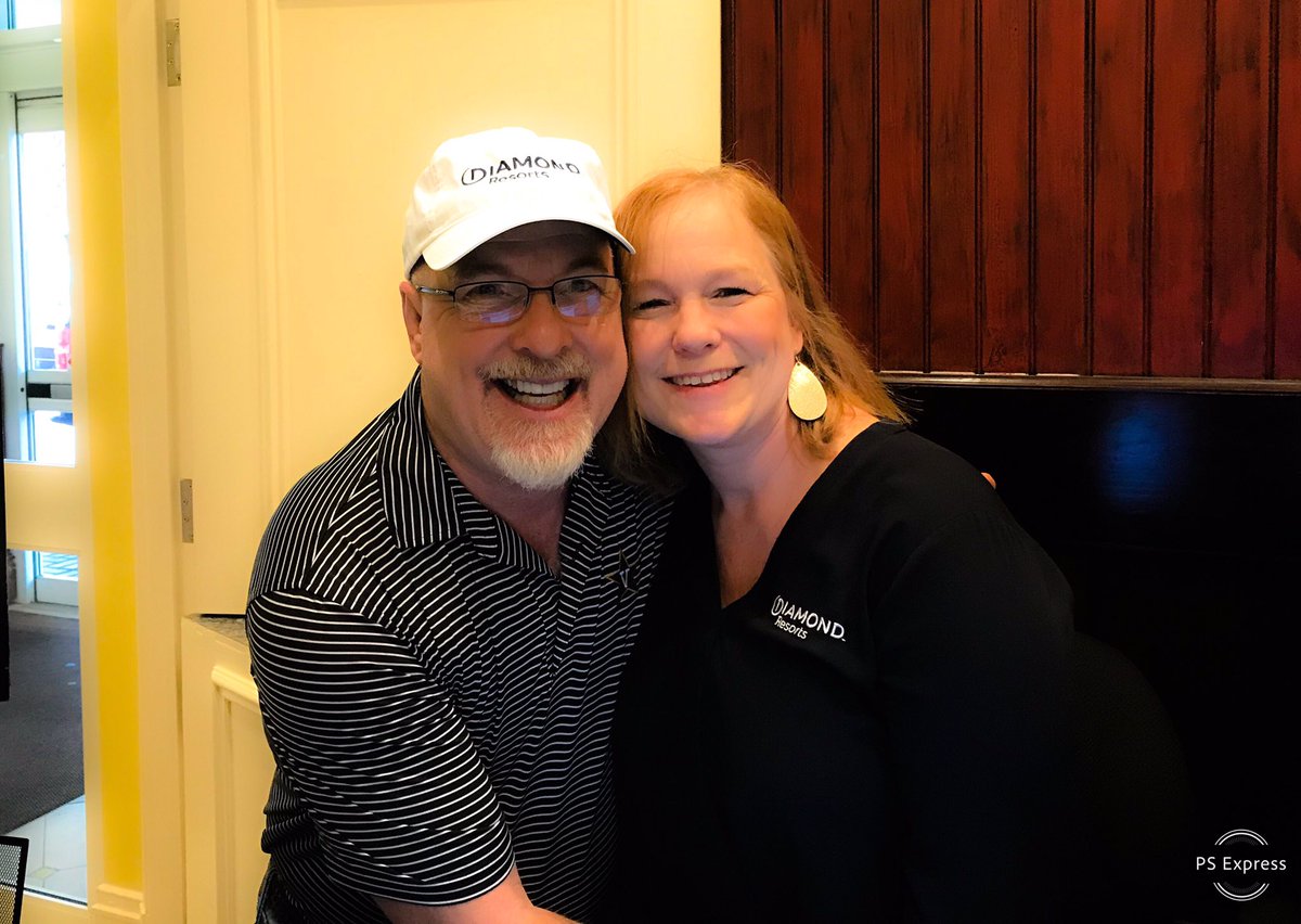BxGguy2020's tweet photo. No one does #Hospitality like our @diamondresorts family in @VisitVaBch. Very  special leaders in @vb_mandy &amp; @nanperusse8 leading the way! Ocean Beach Clubs @VicMcGo Driving #WorldClass customer service. #OneTeamVA #iLoveUs #RTD2020 #DiamondLife #EmployerOfChoice @DiamondCareers https://t.co/Xw7L1p7nFM