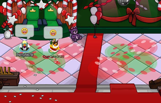 MemoriasDePerry's tweet photo. Clase y elegancia en el evento/concurso 'Winterball', Diciembre 2018. 😍🕺💃❄️ https://t.co/FvZ6Tn0Lgl