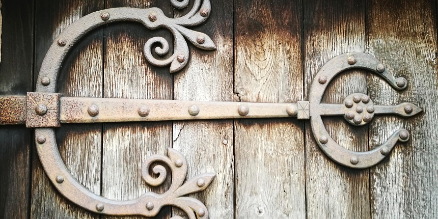 ChurchMatters's tweet photo. Taking a proactive approach to managing unoccupied churches can help preserve these buildings for future use. https://t.co/ZbD93AhB3t #closedchurches https://t.co/AnCtgjjvJz
