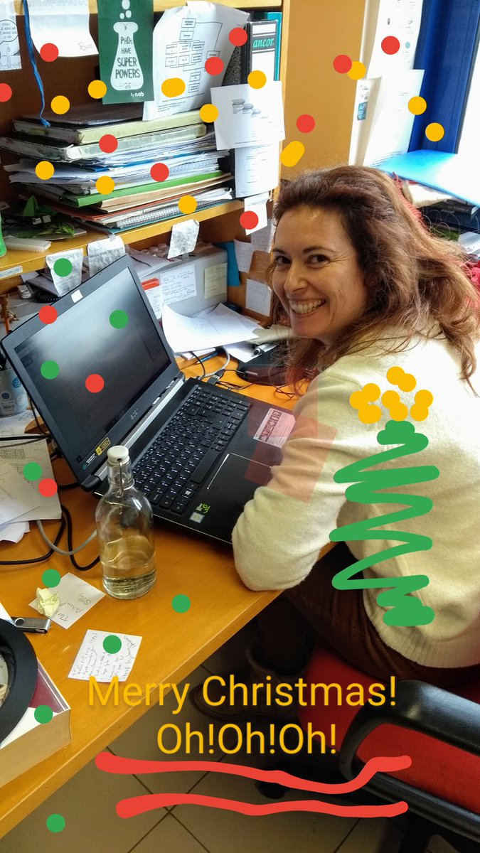 PlantxL's tweet photo. She just did it! PhD thesis submitted!! The best Christmas ever!!! Well done @SusanaTLeitao ! So proud! @PlantxL @BCVLab  @itqbunl @PDResistLab https://t.co/xtp6pYDMlk